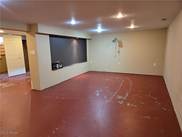 18248 Meadow Lane, Strongsville, OH 44136