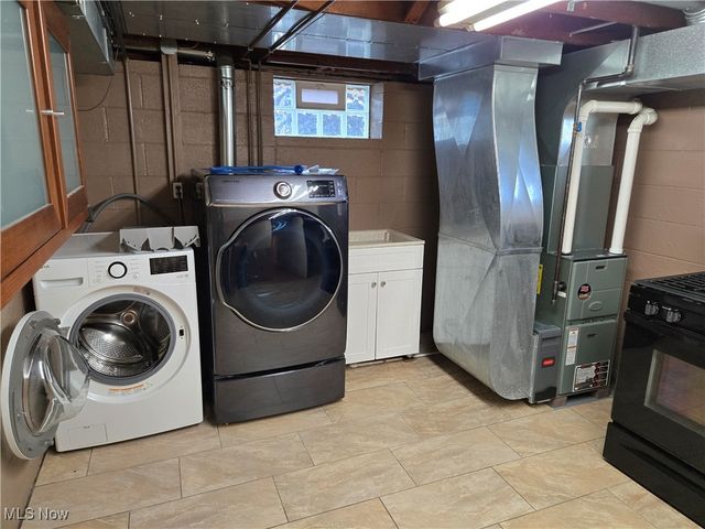 18248 Meadow Lane, Strongsville, OH 44136