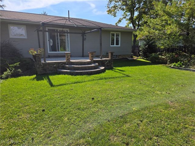 18248 Meadow Lane, Strongsville, OH 44136