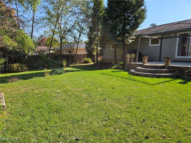 18248 Meadow Lane, Strongsville, OH 44136