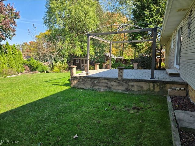 18248 Meadow Lane, Strongsville, OH 44136