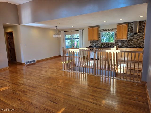 18248 Meadow Lane, Strongsville, OH 44136