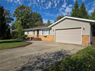 18248 Meadow Lane, Strongsville, OH 44136