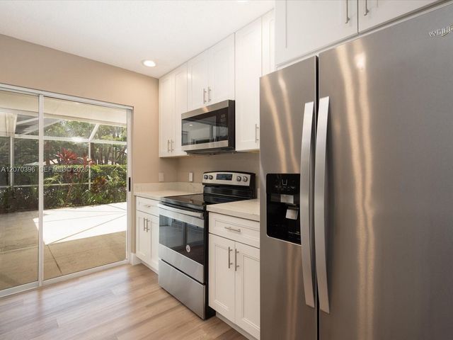 1404 Silverleaf Oak Court, Palm Beach Gardens, FL 33410