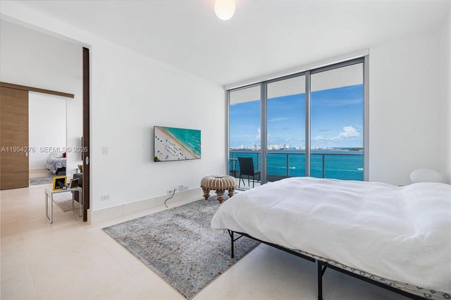 1331 Brickell Bay Dr 1703, Miami, FL 33131