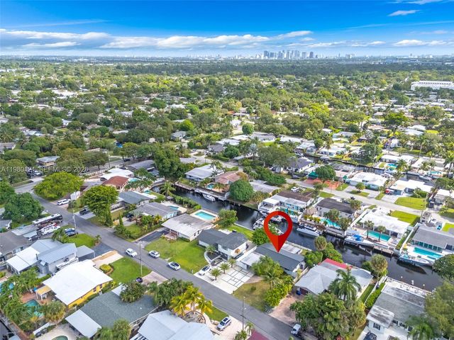 2430 Key Largo Lane, Fort Lauderdale, FL 33312