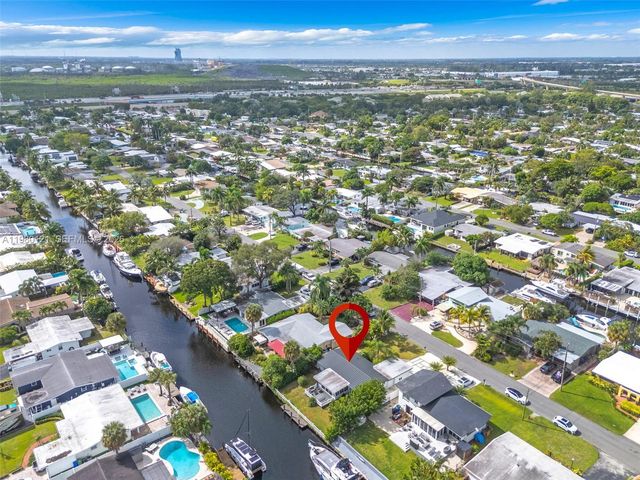 2430 Key Largo Lane, Fort Lauderdale, FL 33312