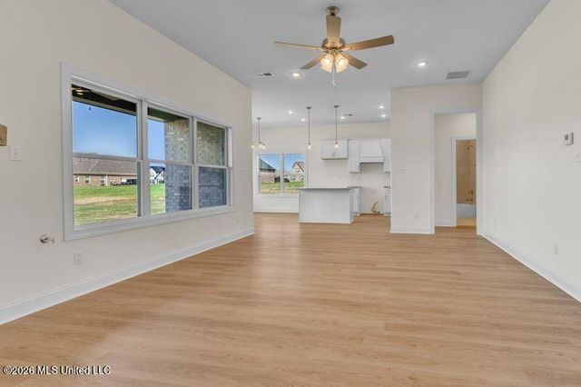 7455 Newbury Drive, Olive Branch, MS 38654