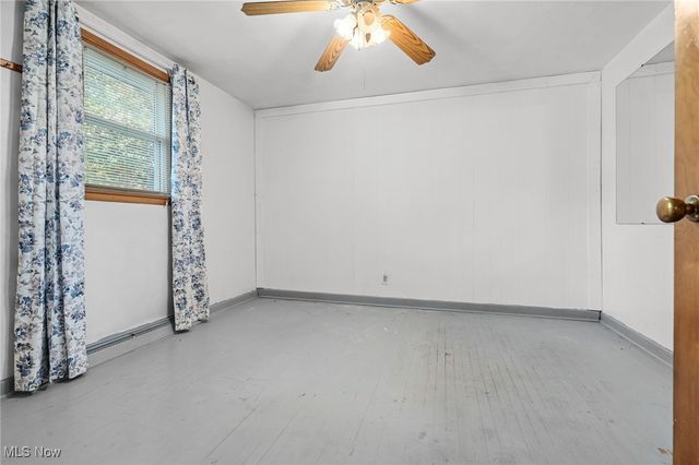 4160 Roselawn Avenue SW, Massillon, OH 44646