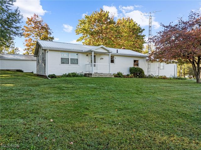 4160 Roselawn Avenue SW, Massillon, OH 44646