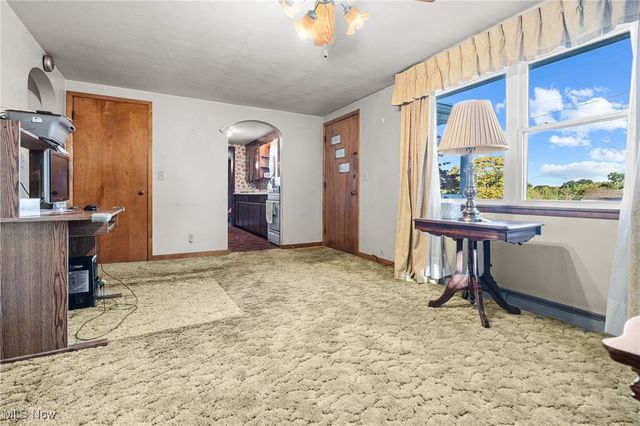 4160 Roselawn Avenue SW, Massillon, OH 44646