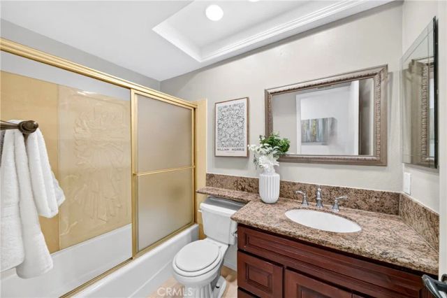 636 Colonial Circle, Fullerton, CA 92835