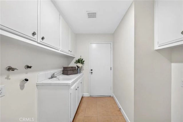 636 Colonial Circle, Fullerton, CA 92835