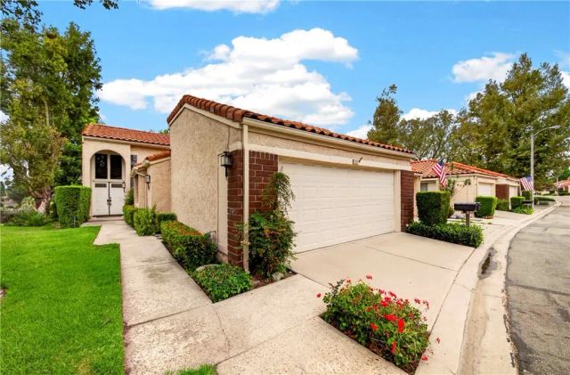 636 Colonial Circle, Fullerton, CA 92835