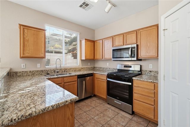 119 Willow Dove Avenue, Las Vegas, NV 89123