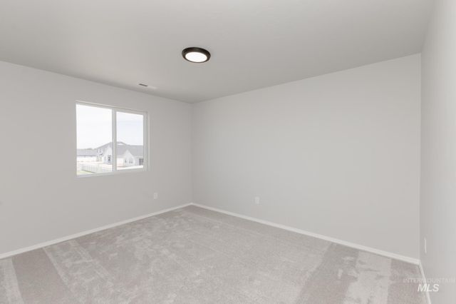901 Strike Eagle St, Mountain Home, ID 83647