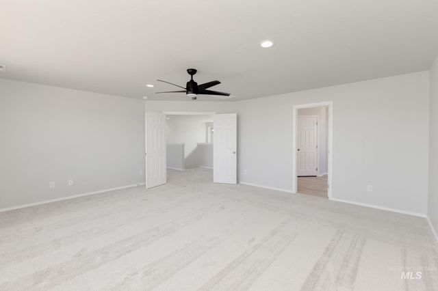 901 Strike Eagle St, Mountain Home, ID 83647