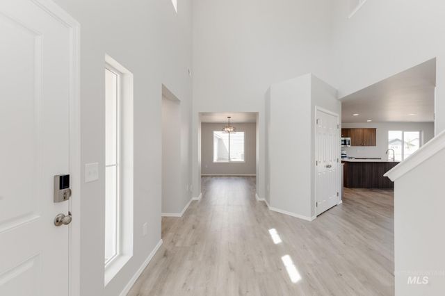 901 Strike Eagle St, Mountain Home, ID 83647