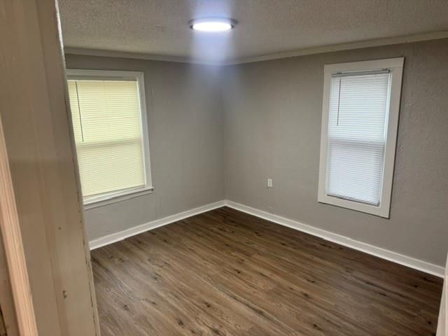 606 C & 608 St & 301a &301b Hersch Street, Belton, MO 64012