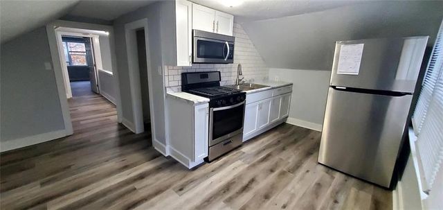 606 C & 608 St & 301a &301b Hersch Street, Belton, MO 64012