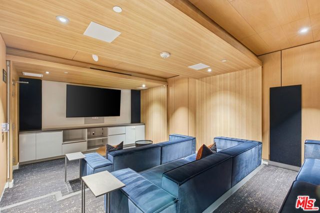 400 S Broadway 913, Los Angeles, CA 90013