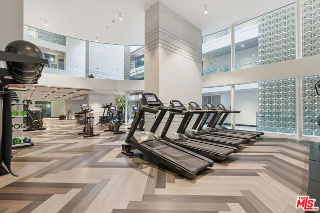 400 S Broadway 913, Los Angeles, CA 90013