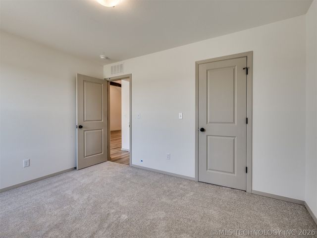 6029 E 123rd Street S, Bixby, OK 74008