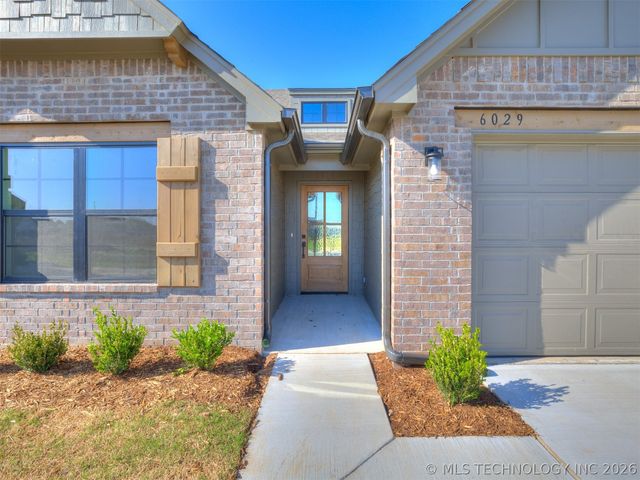 6029 E 123rd Street S, Bixby, OK 74008
