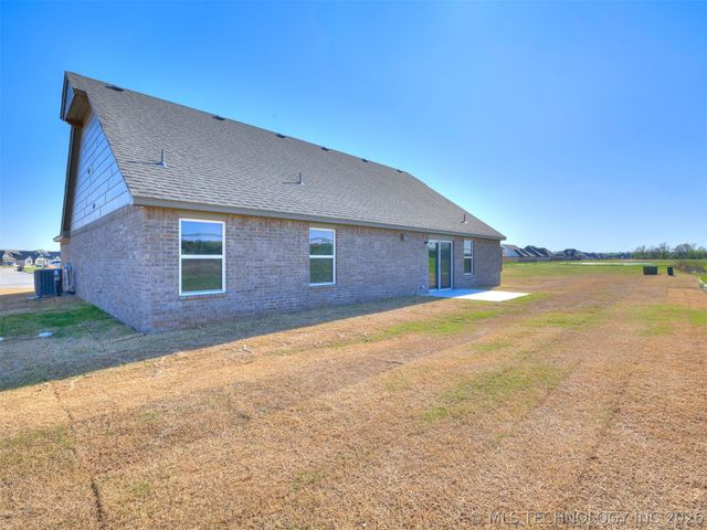 6029 E 123rd Street S, Bixby, OK 74008
