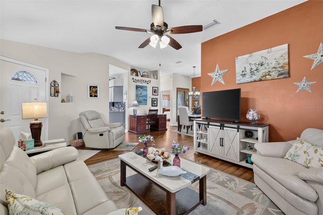 5704 KING JAMES AVENUE, Leesburg, FL 34748
