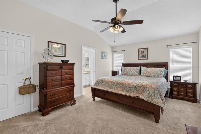 5704 KING JAMES AVENUE, Leesburg, FL 34748