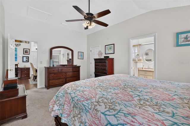 5704 KING JAMES AVENUE, Leesburg, FL 34748