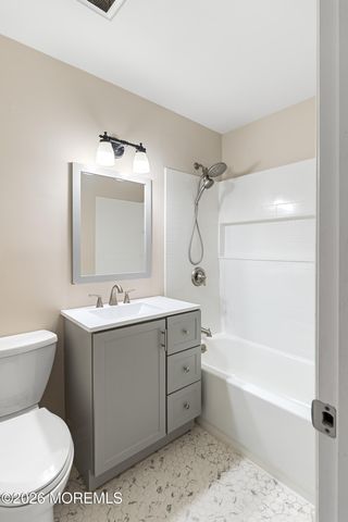 321 Spring Street 9, Red Bank, NJ 07701