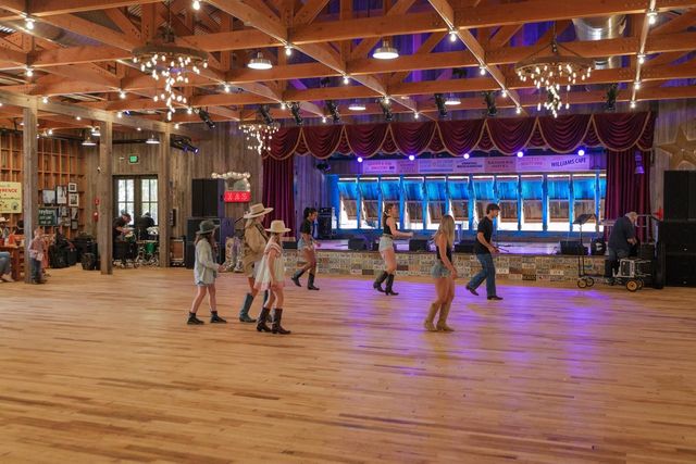 9018 Babbling Brook Drive, Montgomery, TX 77316