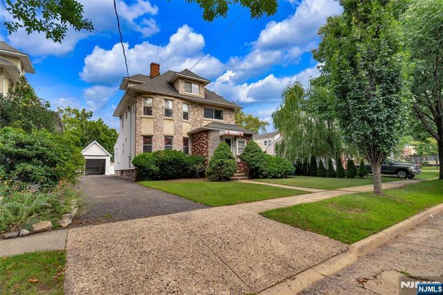 90 Cedar Street, Ridgefield Park, NJ 07660