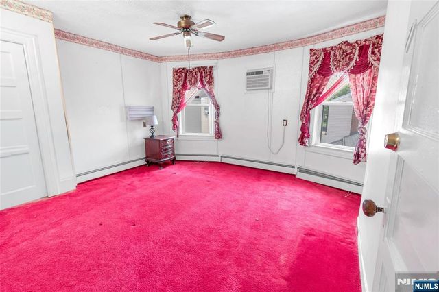 90 Cedar Street, Ridgefield Park, NJ 07660