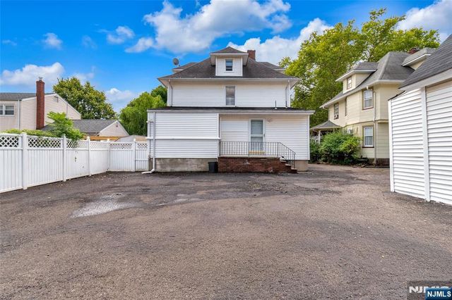 90 Cedar Street, Ridgefield Park, NJ 07660