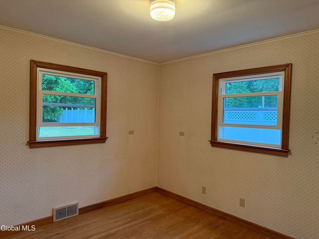 11 Alvina Boulevard, Guilderland, NY 12203