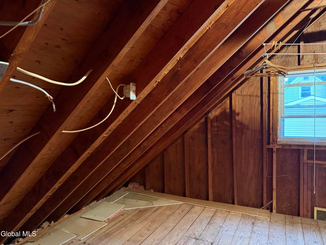11 Alvina Boulevard, Guilderland, NY 12203