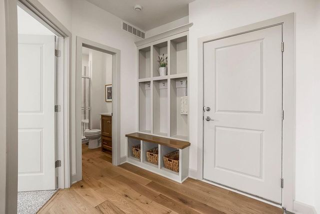 17620 High Street, Overland Park, KS 66085