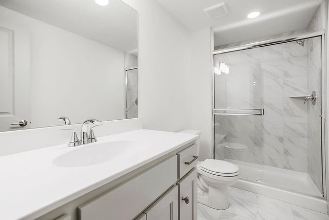 17620 High Street, Overland Park, KS 66085
