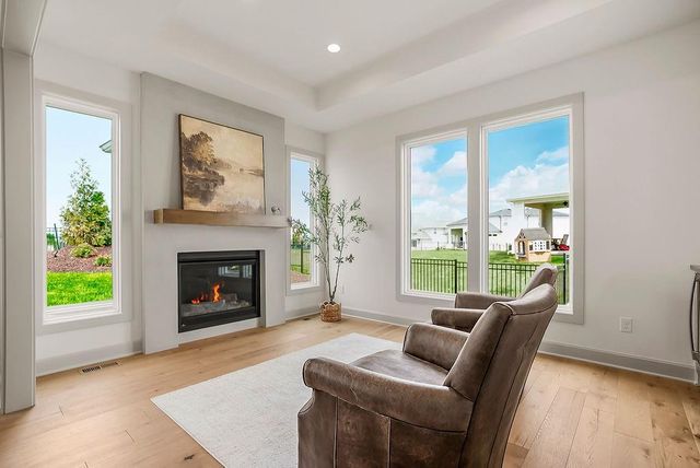 17620 High Street, Overland Park, KS 66085