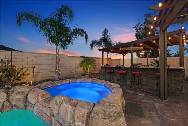 4025 Katsura Way, San Bernardino, CA 92407