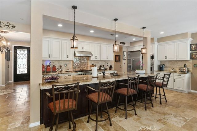 4025 Katsura Way, San Bernardino, CA 92407