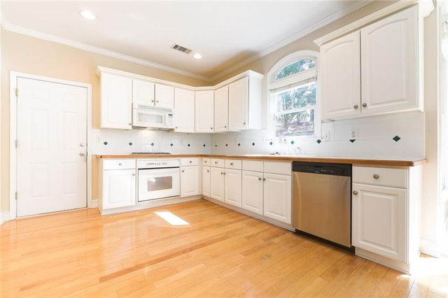 1990 Silverstone Drive, Lawrenceville, GA 30045