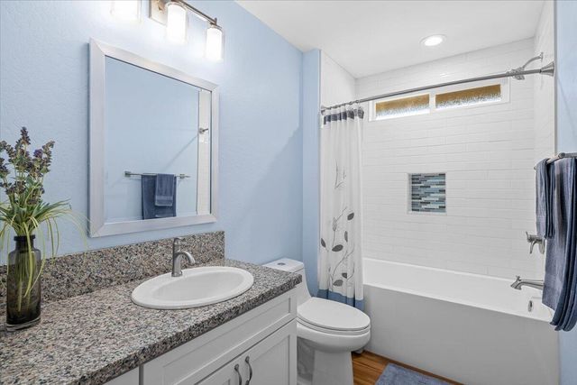 353 Cedar Ridge Drive, Cave Junction, OR 97523