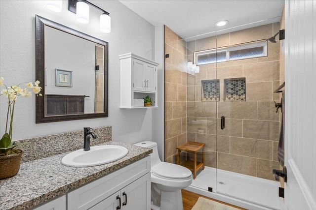 353 Cedar Ridge Drive, Cave Junction, OR 97523