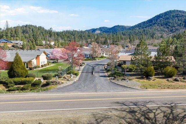 353 Cedar Ridge Drive, Cave Junction, OR 97523