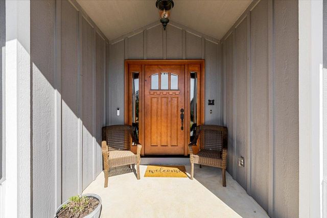 353 Cedar Ridge Drive, Cave Junction, OR 97523