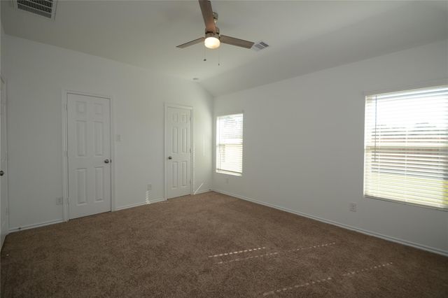 1319 Winding Willow Drive, Pinehurst, TX 77362